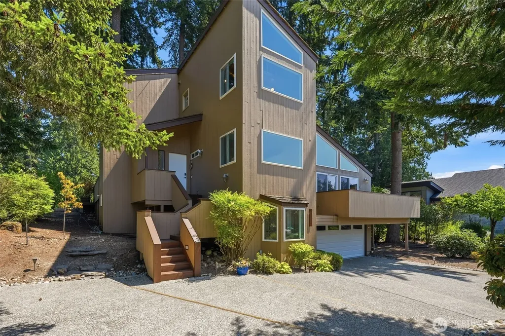 24322 135th Avenue SE Kent WA 98042