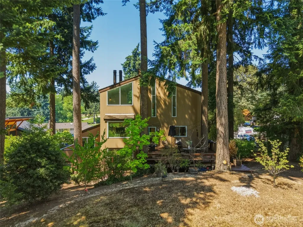 24322 135th Avenue SE Kent WA 98042