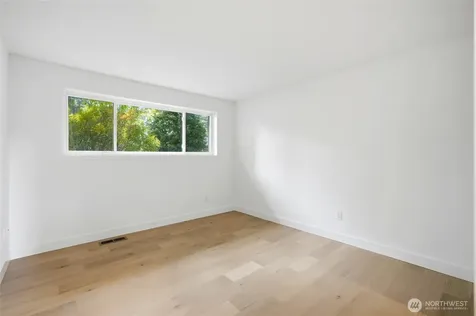 24322 135th Avenue SE Kent WA 98042