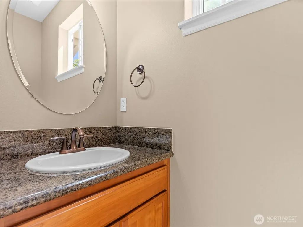 16282 2nd Pl S Burien WA 98148