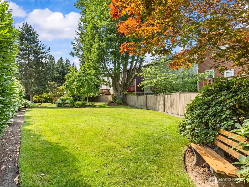 16282 2nd Pl S Burien WA 98148
