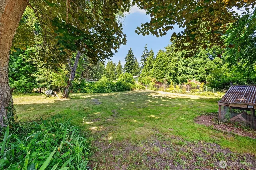 1302 E Victor Street Bellingham WA 98225