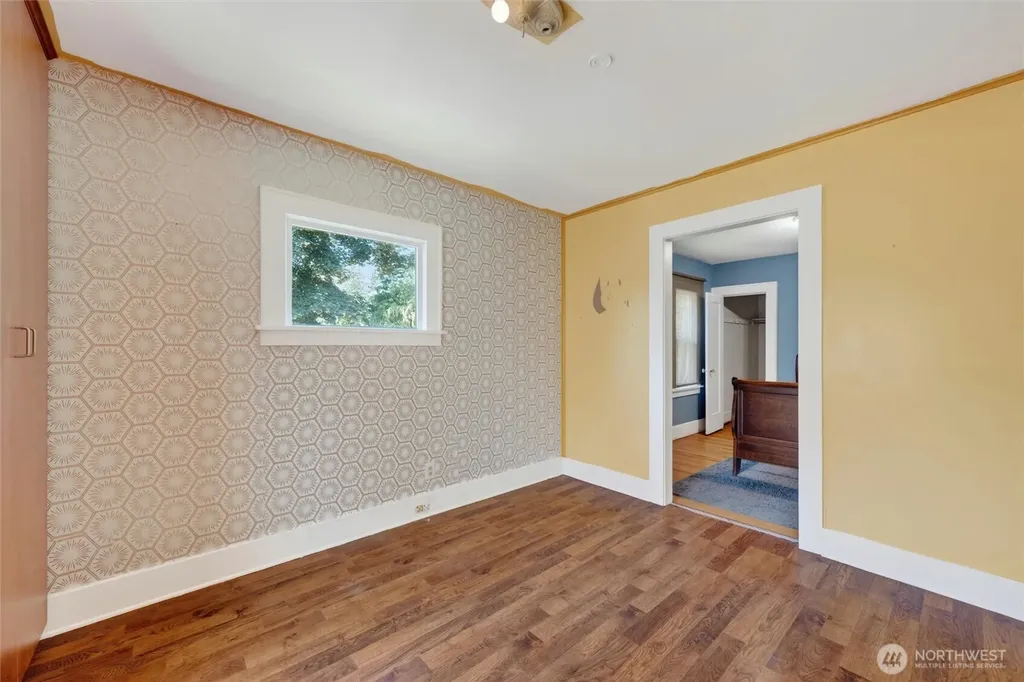 1302 E Victor Street Bellingham WA 98225