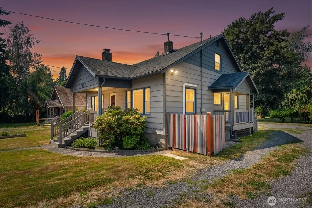 1302 E Victor Street Bellingham WA 98225