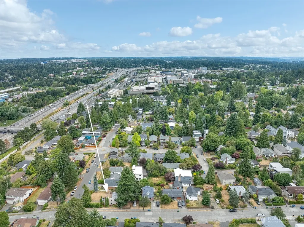 9002 2nd Avenue NE Seattle WA 98115