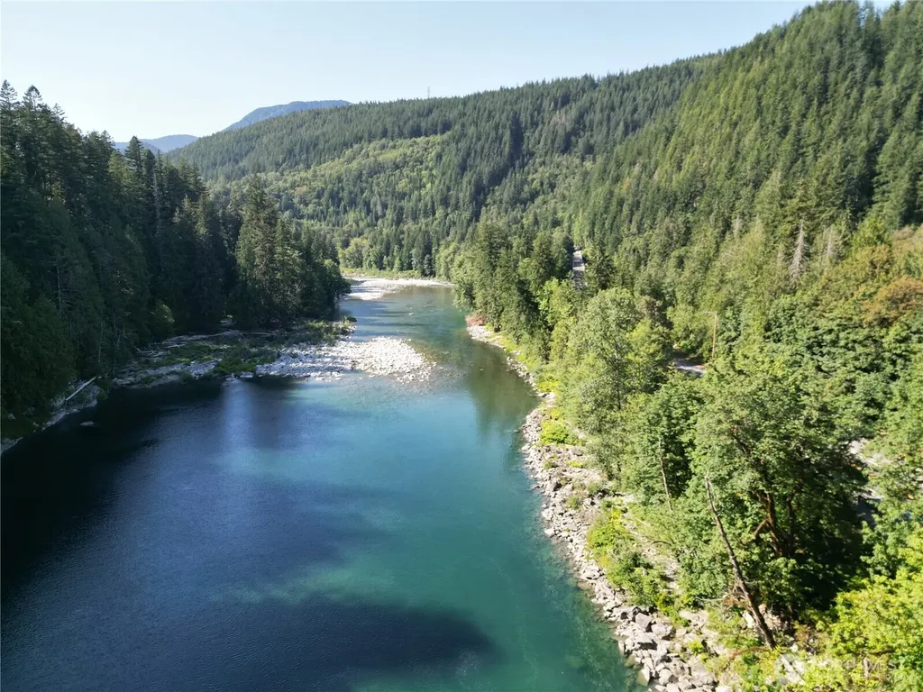 0 Skykomish Woods Skykomish WA 98288