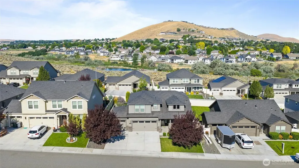380 Wishkah Drive Richland WA 99352