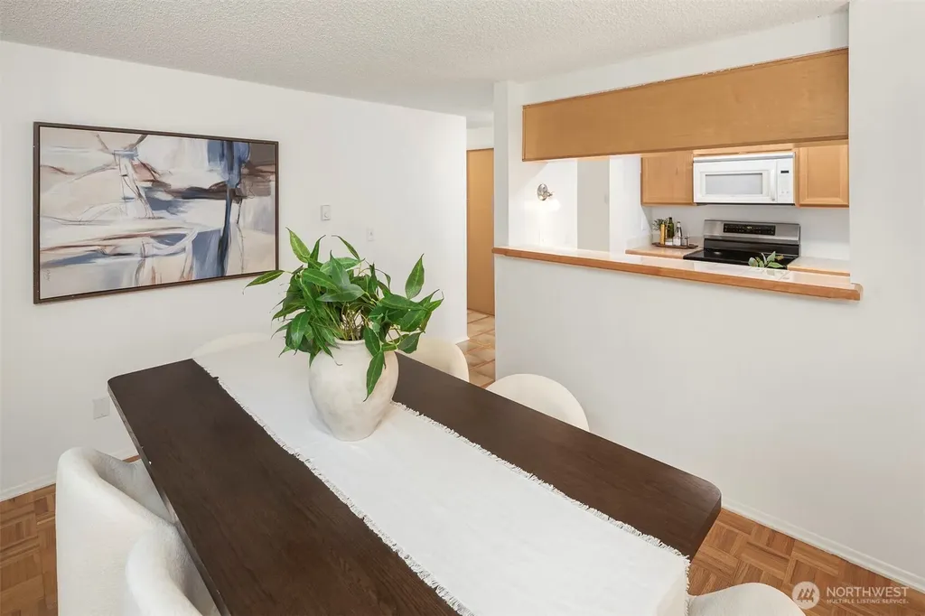 3400 25th Avenue W Seattle WA 98199