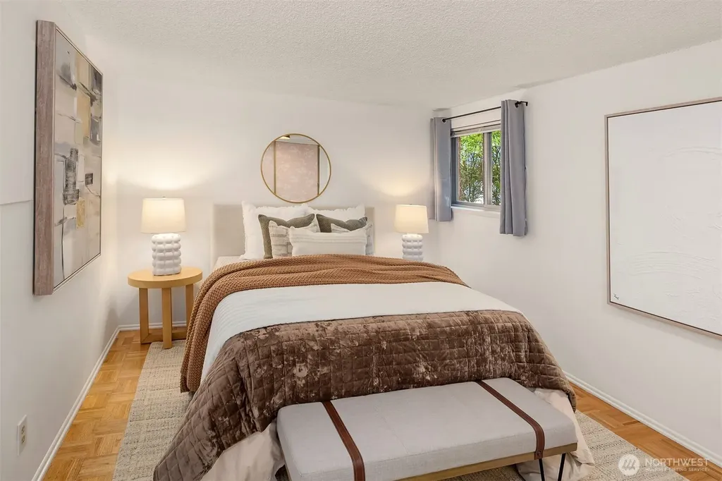 3400 25th Avenue W Seattle WA 98199