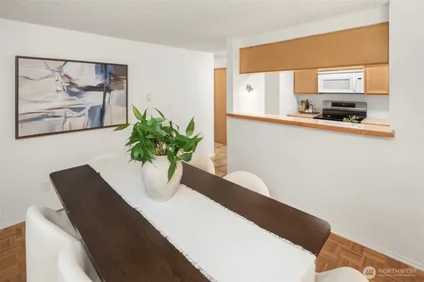 3400 25th Avenue W Seattle WA 98199