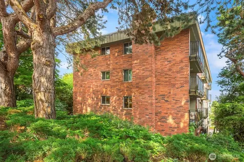 3400 25th Avenue W Seattle WA 98199