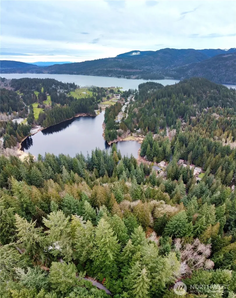13 Oval Court Bellingham WA 98229