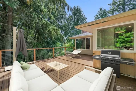 11954 Exeter Avenue NE Seattle WA 98125