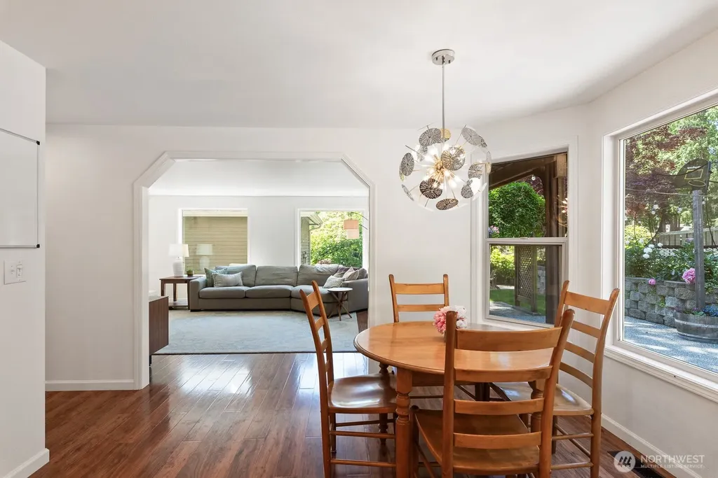 6818 Gibralter Place Anacortes WA 98221