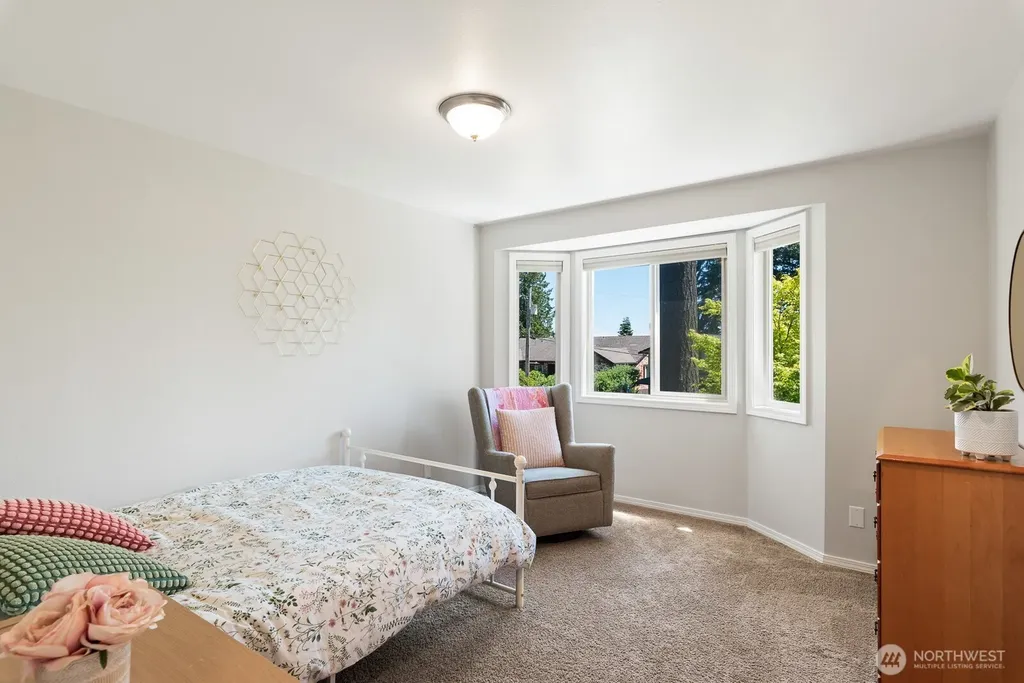6818 Gibralter Place Anacortes WA 98221
