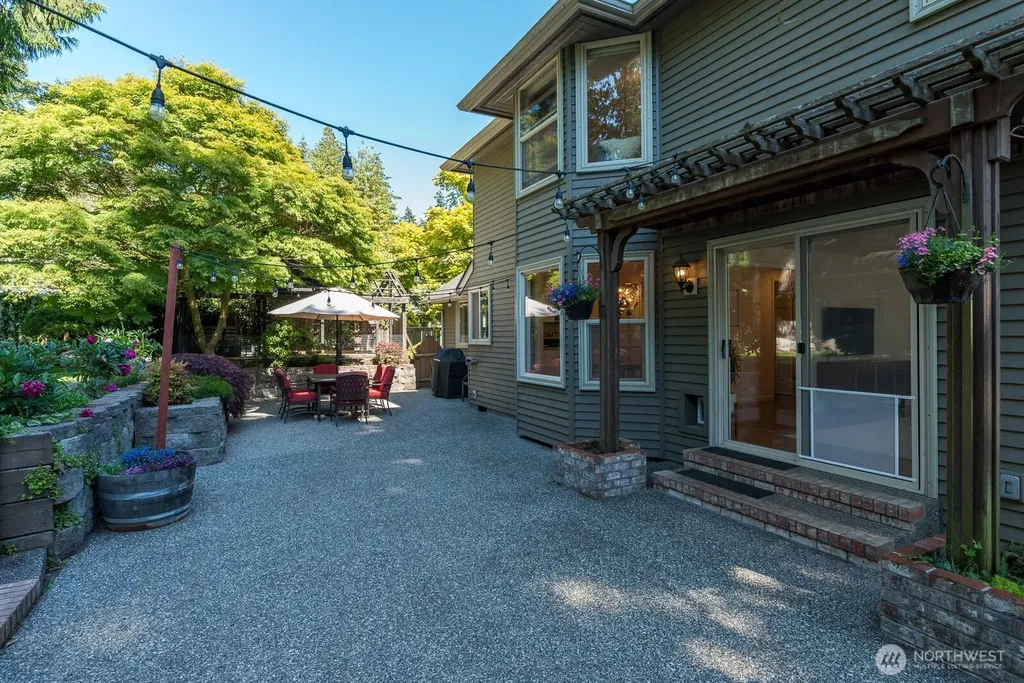 6818 Gibralter Place Anacortes WA 98221