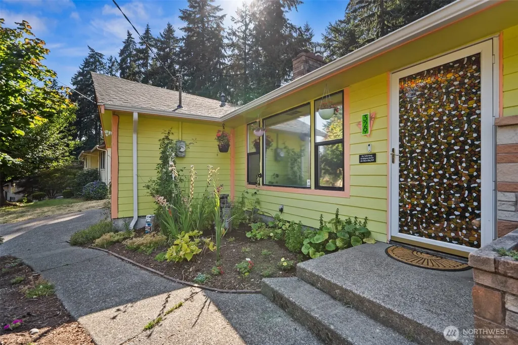 329 Wildcat Street SE Lacey WA 98503