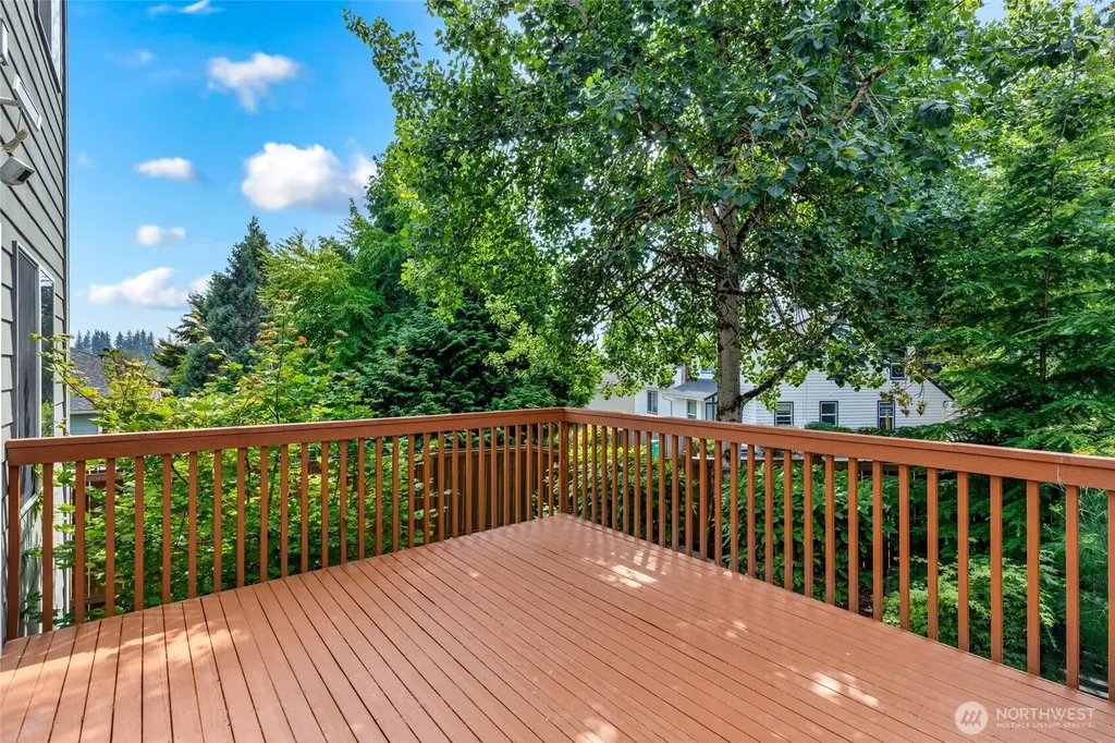 308 170th Place SE Bothell WA 98012
