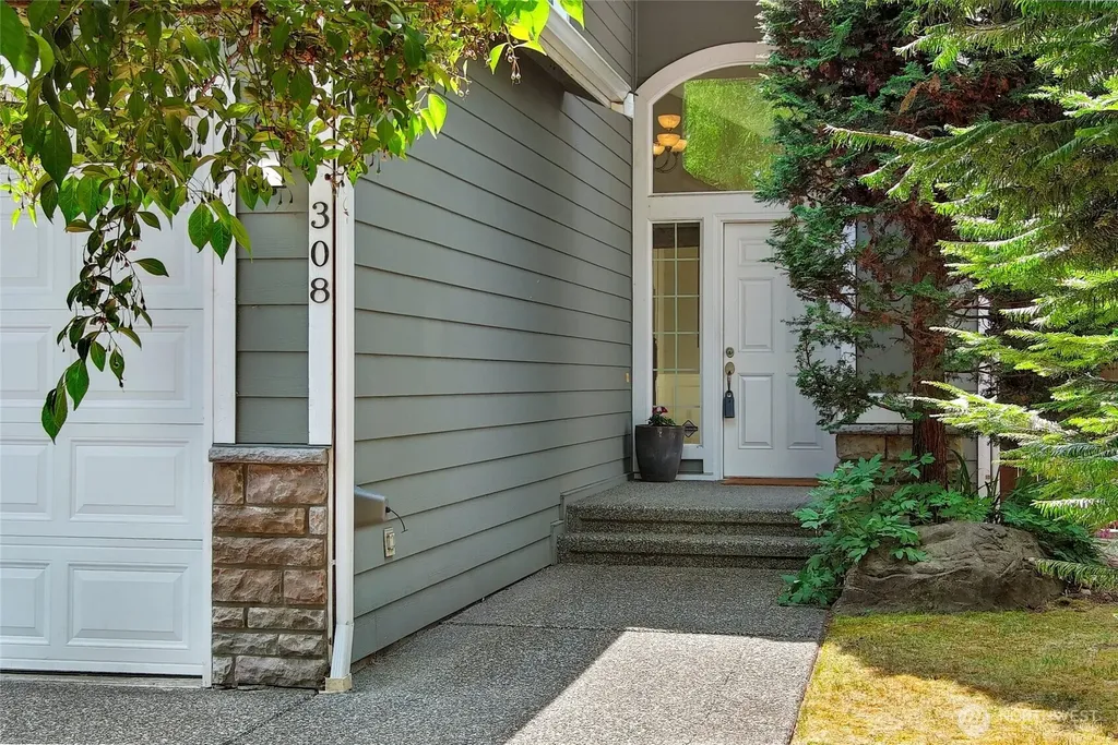 308 170th Place SE Bothell WA 98012