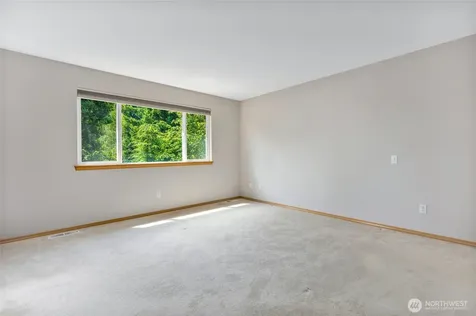 308 170th Place SE Bothell WA 98012