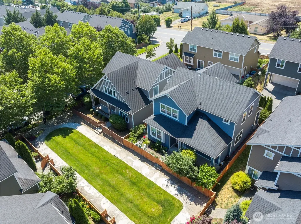 21011 SE 39th Drive Bothell WA 98021