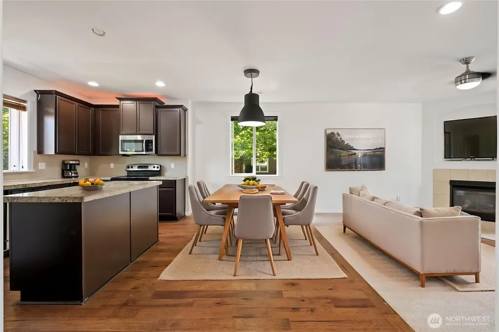 21011 SE 39th Drive Bothell WA 98021