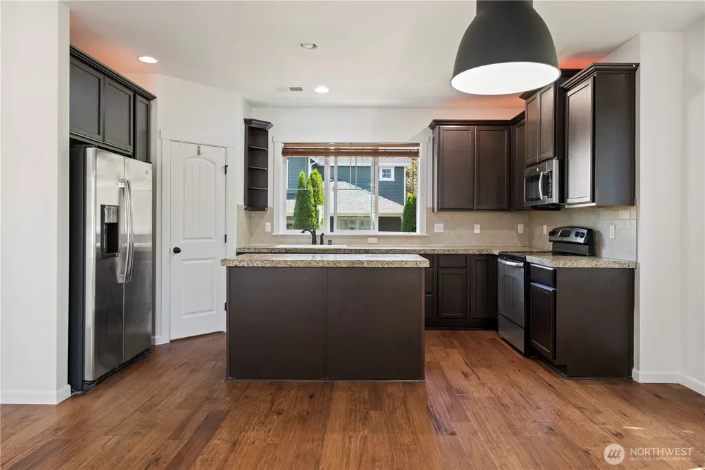 21011 SE 39th Drive Bothell WA 98021