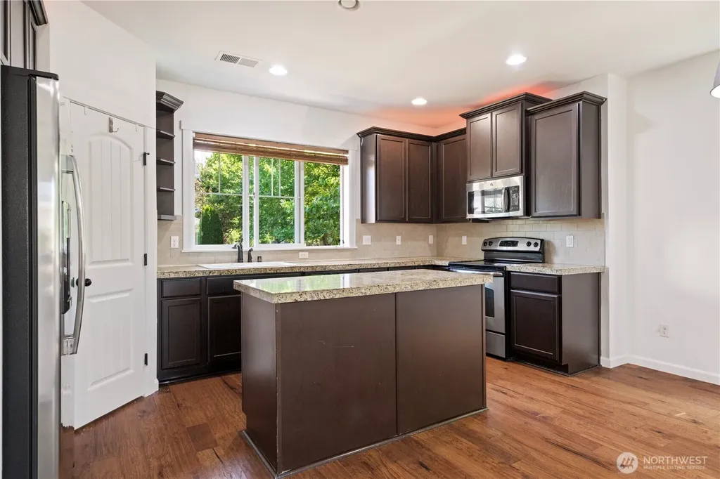 21011 SE 39th Drive Bothell WA 98021