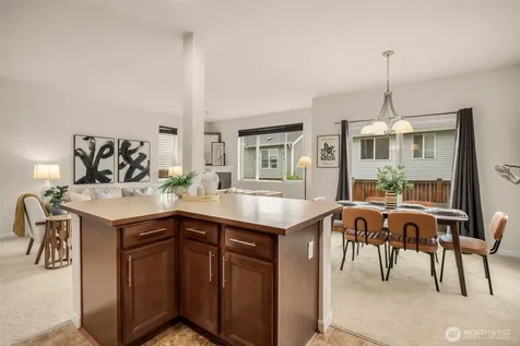 330 124th Place SE Everett WA 98208