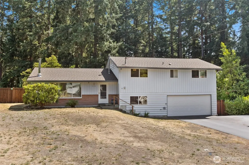 6216 189th Place SW Lynnwood WA 98036