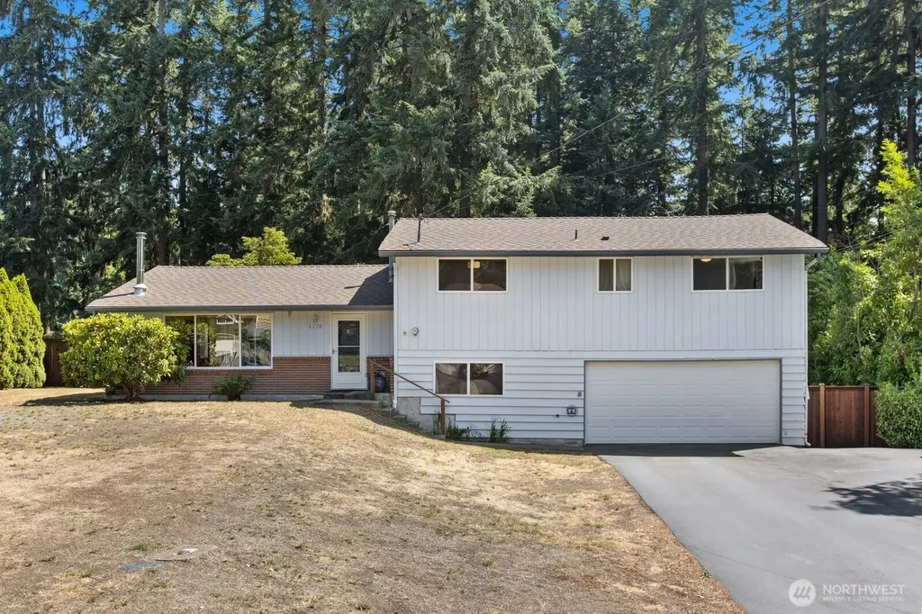 6216 189th Place SW Lynnwood WA 98036