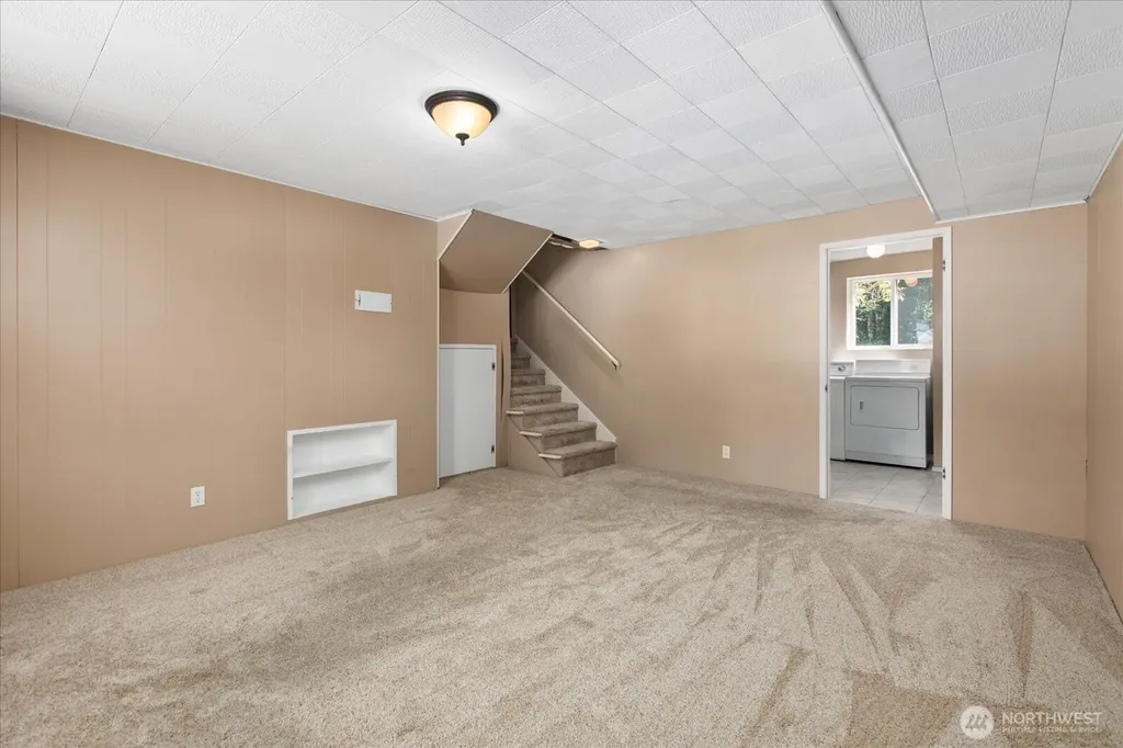 6216 189th Place SW Lynnwood WA 98036