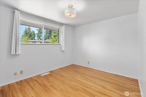 6216 189th Place SW Lynnwood WA 98036