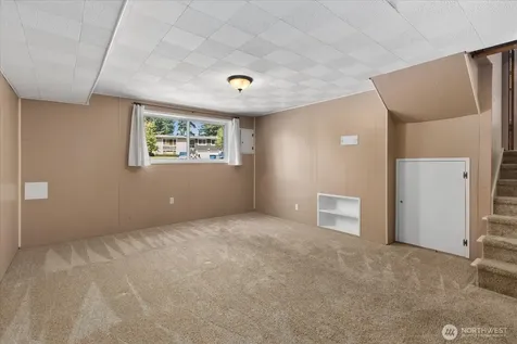 6216 189th Place SW Lynnwood WA 98036