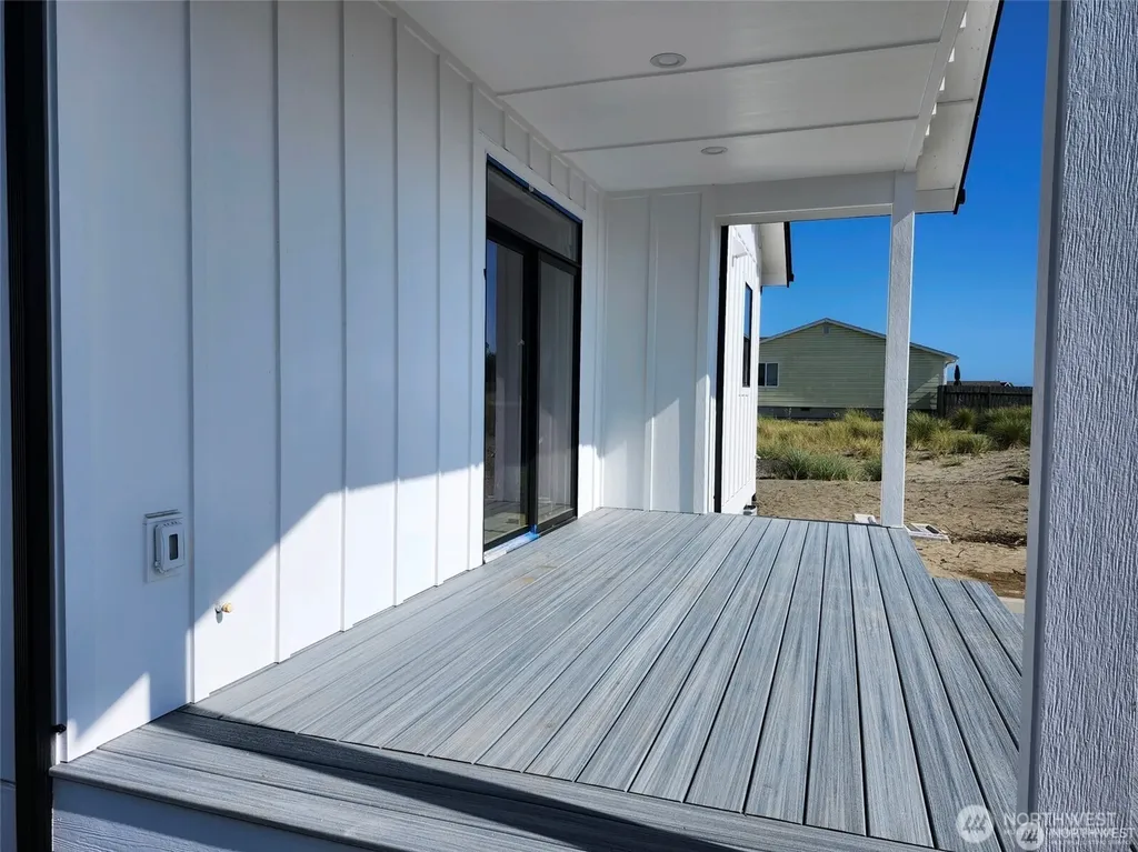 446 Salina Cruz Avenue SW Ocean Shores WA 98569