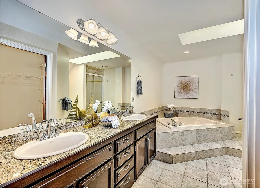 6139 147th Place NE Redmond WA 98052
