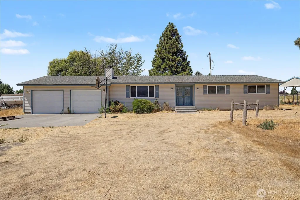 2027 W Atkinson Road Othello WA 99344