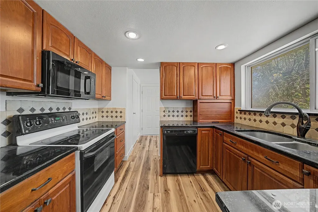 2027 W Atkinson Road Othello WA 99344