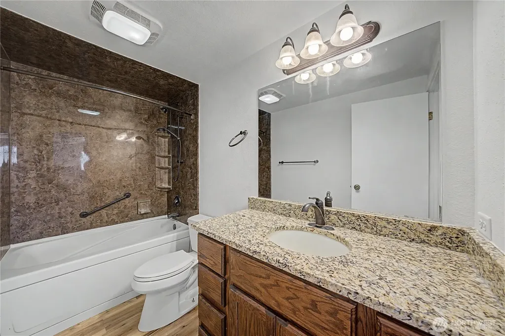 2027 W Atkinson Road Othello WA 99344