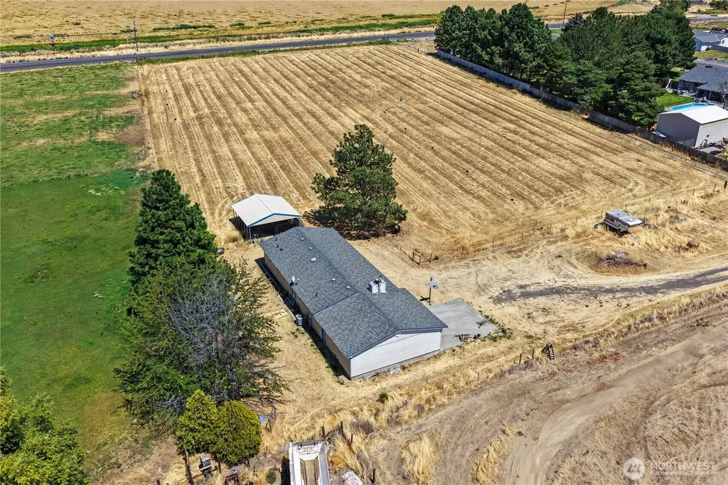 2027 W Atkinson Road Othello WA 99344