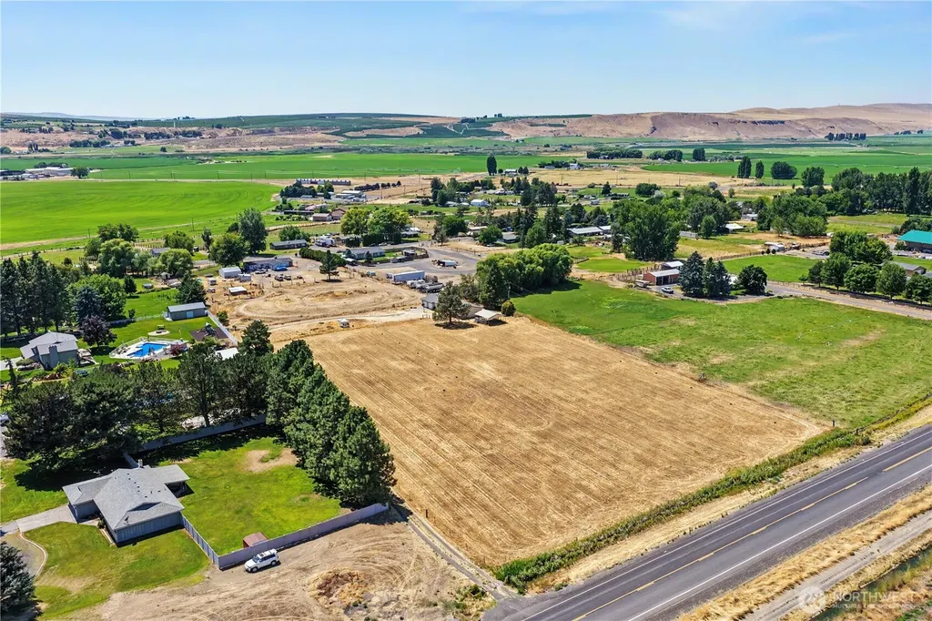 2027 W Atkinson Road Othello WA 99344