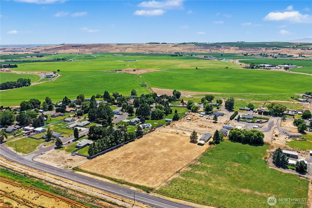 2027 W Atkinson Road Othello WA 99344