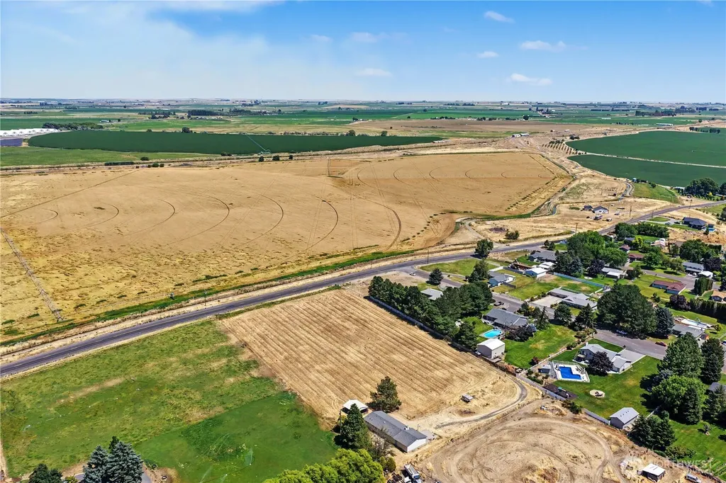 2027 W Atkinson Road Othello WA 99344