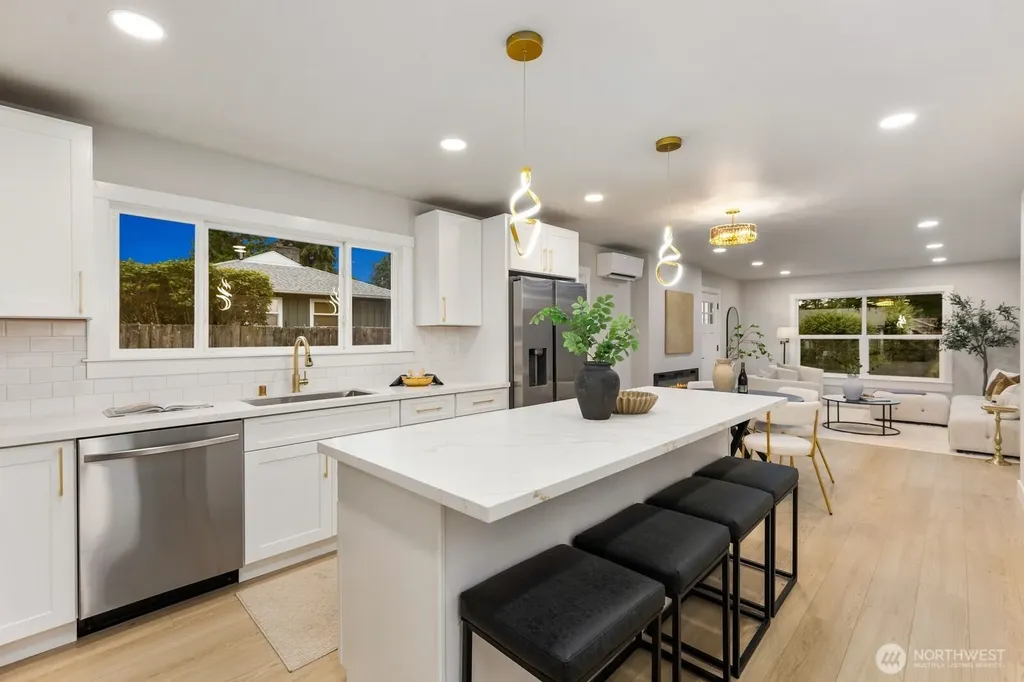 3111 Greenwood Avenue W University Place WA 98466