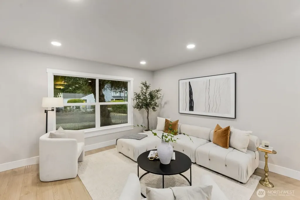 3111 Greenwood Avenue W University Place WA 98466