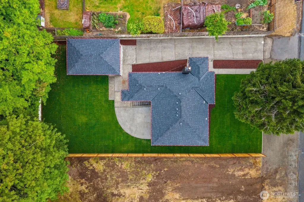 3111 Greenwood Avenue W University Place WA 98466