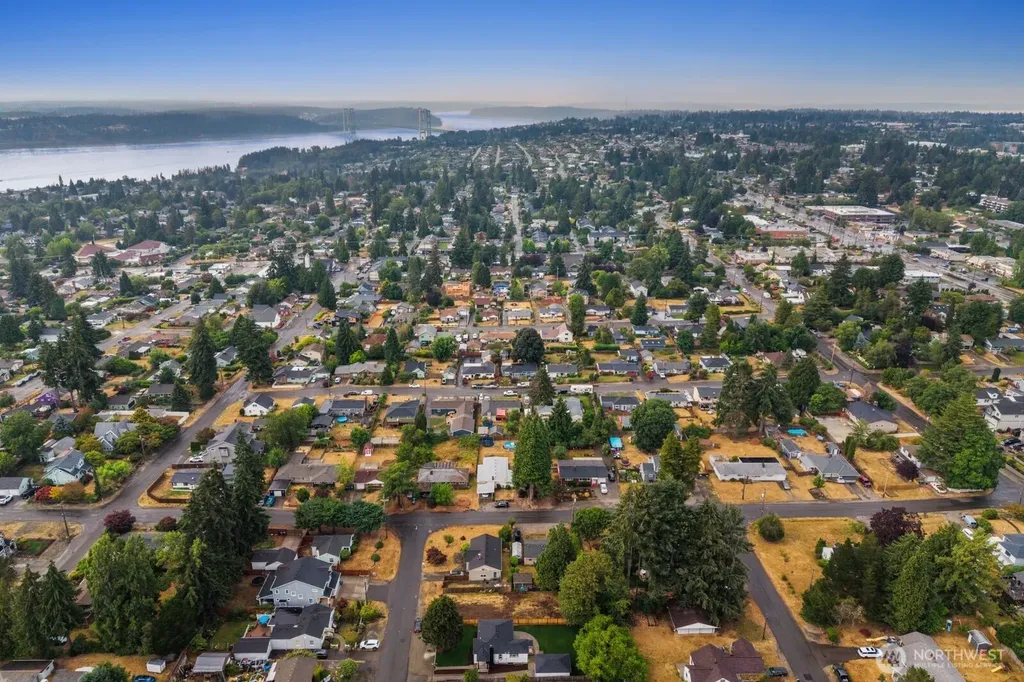3111 Greenwood Avenue W University Place WA 98466