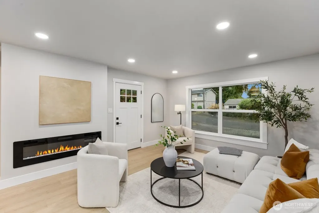 3111 Greenwood Avenue W University Place WA 98466