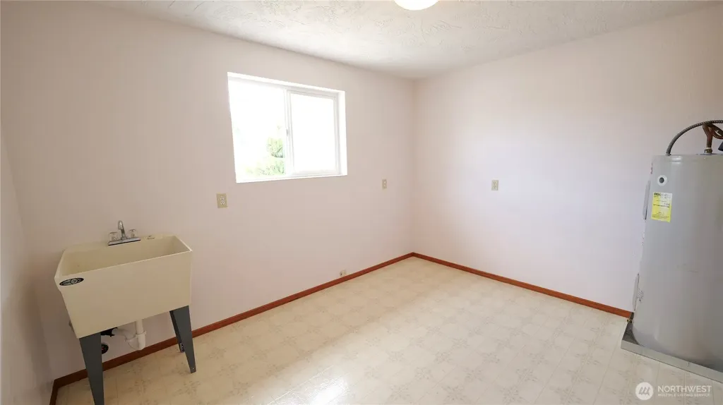 52 Hampton Court Sequim WA 98382
