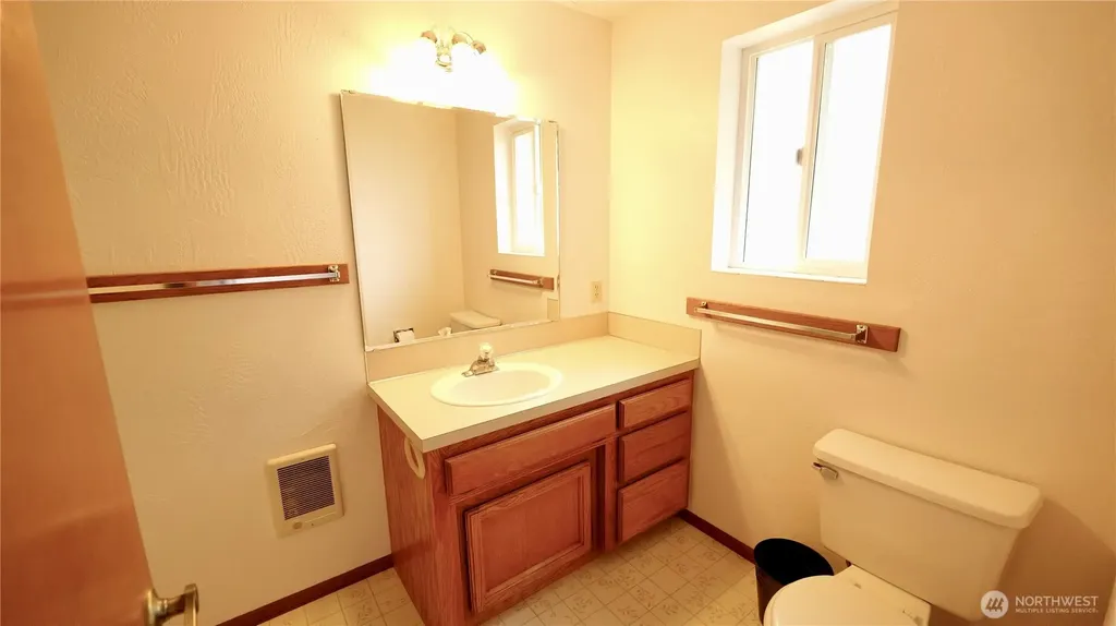52 Hampton Court Sequim WA 98382